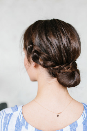 Tiefer Duttjpg — Hairstyles women option 16