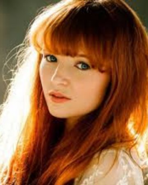 Anniejpg — hunger games characters option 1