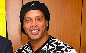 Ronaldinjpg — jogador foda option 19