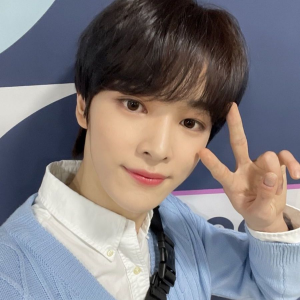 Nct Sungchanjpeg — kpop boy groups watching a horror movie option 37