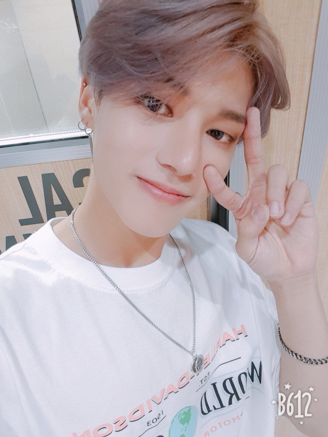 Dhrh5lmwsaewx3zjpg — kpop boys ik option 56