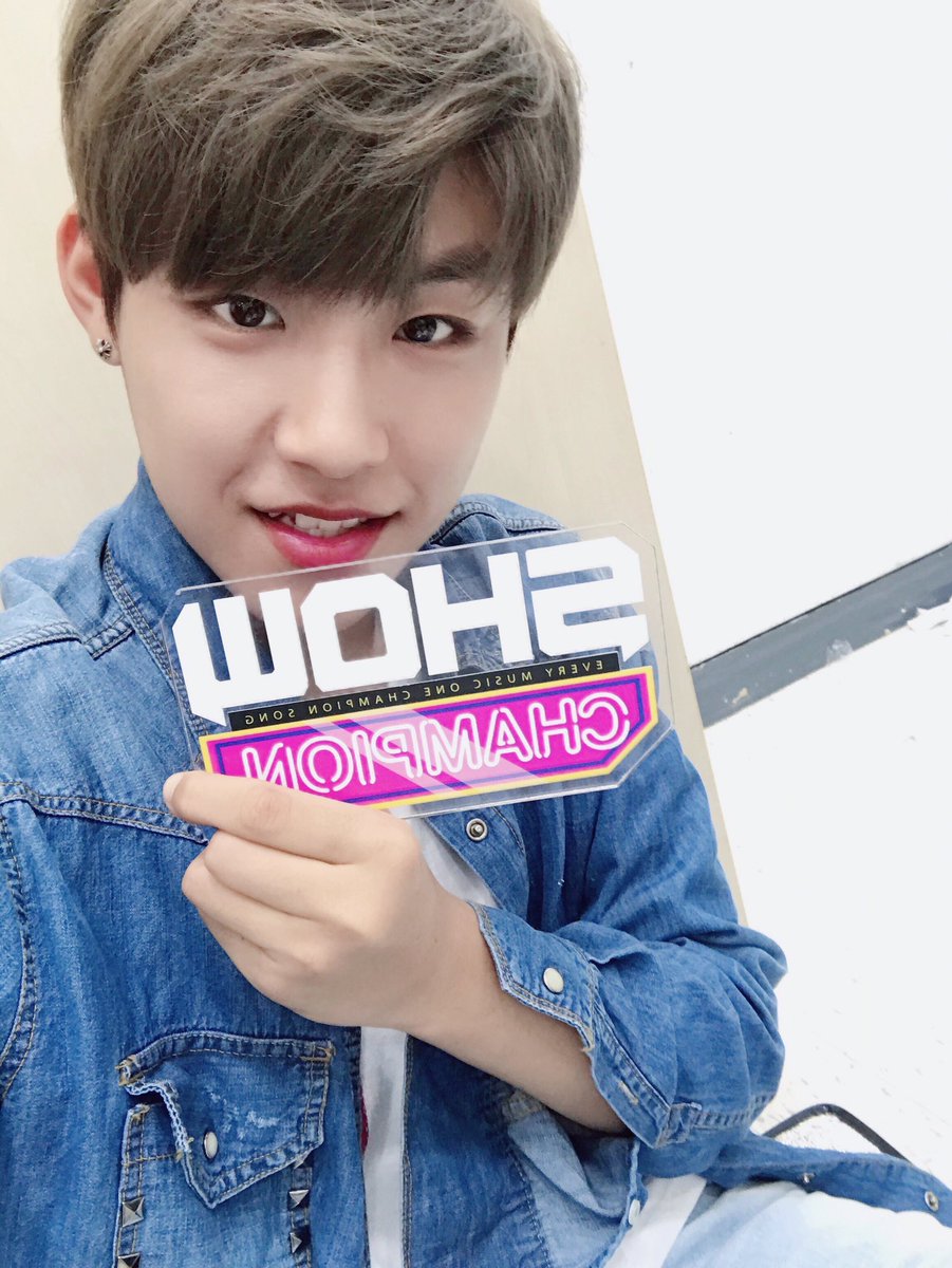 Didxioeuqaevfuxjpg — kpop boys ik option 57