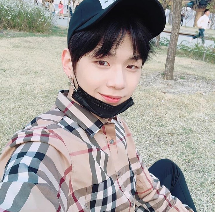 Zqwoinwgjpg — kpop boys ik option 102