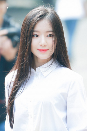 Shuhuhajpg — kpop female visuals option 32