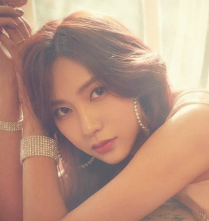 Zz1566522907a81373c99f32cea69e2d8b796347af7bpng — K-Pop Female Vocalist option 21