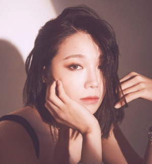 Zz1566522907af6fa176e66be33a08843743e502c2dbpng — K-Pop Female Vocalist option 22