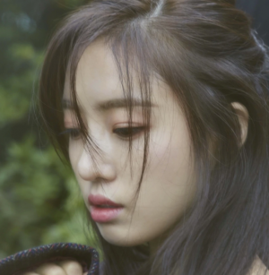 Zz1566536190a730b1e2e0bae75ce2ebb15d6228e689png — K-Pop Female Vocalist option 90