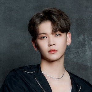 Upten 1jpg — Kpop Male Idols Part.2 (M-Z) - Kpop In Rome option 199