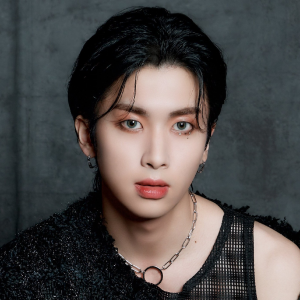 Upten 8jpg — Kpop Male Idols Part.2 (M-Z) - Kpop In Rome option 206