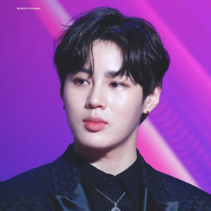 W1 Sjpg — Kpop Male Idols Part.2 (M-Z) - Kpop In Rome option 239