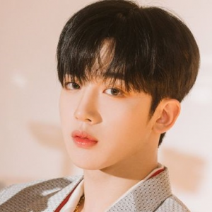 Wei Yohanjpg — Kpop Male Idols Part.2 (M-Z) - Kpop In Rome option 245