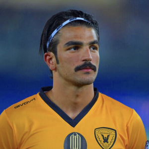 13dbb341 C43d 4279 Ad7f 54dadfe68e4ejpeg — Kuwaiti soccer players option 1