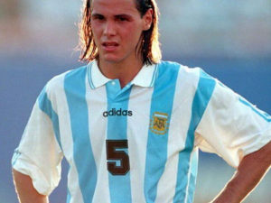 Elbernabeu4182182871313592061706x1280jpg — LOS MEJORES JUGADORES ARGENTINOS option 23
