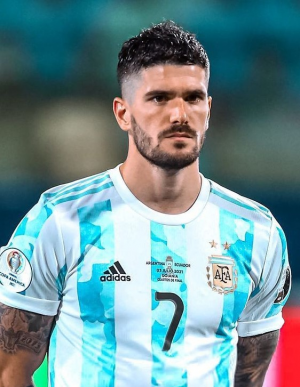 Zzzzz 1671505858descarga 1jpg — LOS MEJORES JUGADORES ARGENTINOS option 47