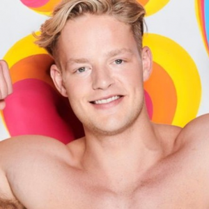 110508292ollie1jpg — Love Island Contestants (Season 2, 3, 4, 5, 6) option 3