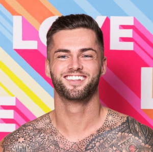 Jamie Clayton Love Islandjpg — Love Island Contestants (Season 2, 3, 4, 5, 6) option 25