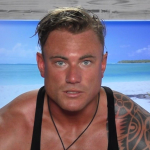Nintchdbpict000415012837 E1529578812654jpg — Love Island Contestants (Season 2, 3, 4, 5, 6) option 43