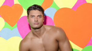 Love Island Series 3 Mike 136418827897302601jpeg — Love Island Season 3 (2017) Tier option 14