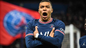 Kylian Mbappe 6jpeg — Manchester United 2022/2023 Summer option 26