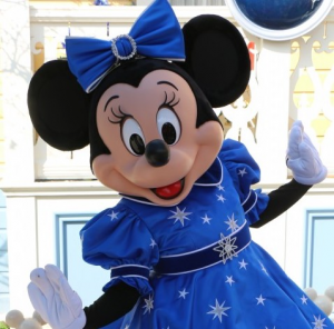 Create a Minnie Mouse costumes at Disney Theme Parks Tier List