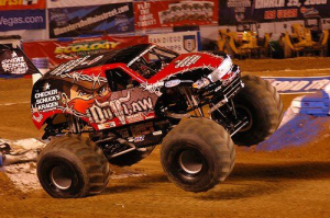 2008ironoutlawjpg — Monster Jam Trucks 2000-2009 option 10