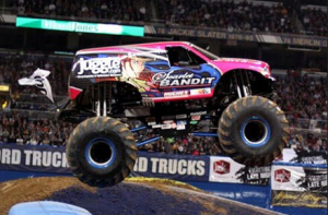 Monster Jam 2010bandit Airtimejpg — Monster Jam Trucks 2000-2009 option 39