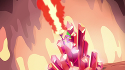 Spikeholdsthebloodstonescepters6e5png — My little Pony Friendship is Magic Season 6 option 18