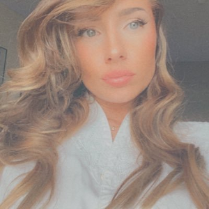 Dutchesslovelypng — Nederlandse Twitch Streamers 2020 option 26