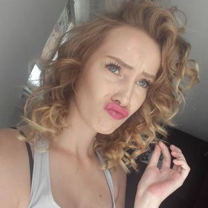 E693346d A7b9 44e1 Ba3a 524170665ab6 Profileimage 300x300jpg — Nederlandse Twitch Streamers 2020 option 28