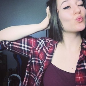 Sneezydwarfjpeg — Nederlandse Twitch Streamers 2020 option 126