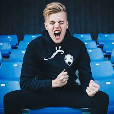 Matthyjpg — Nederlandse Youtubers option 23