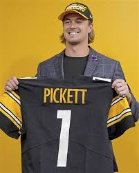 Pickettjpg — NFL 2022-23 QBs option 35