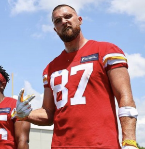 Zz1630024195kelce Brjpgmedium — NFLTT 2021 tier list option 89