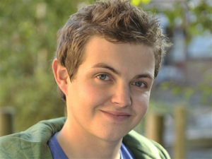 E63ee7f9 3bb6 45a8 9bf1 3797a4db7592jpeg — Past hollyoaks characters (2010s) option 80