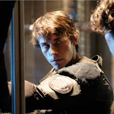 Bryanjpg — Personajes de The 100 option 10