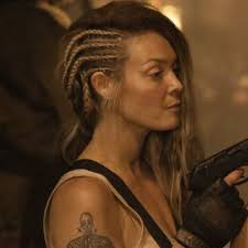 Nikkijpg — Personajes de The 100 option 56