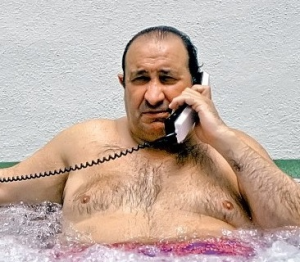 Gil Jacuzzijpg — Políticos de España - Régimen del 78 option 51