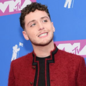 Screen Shot 2019 11 07 At 10921 Ampng — Pop Artists of the 2010s option 7