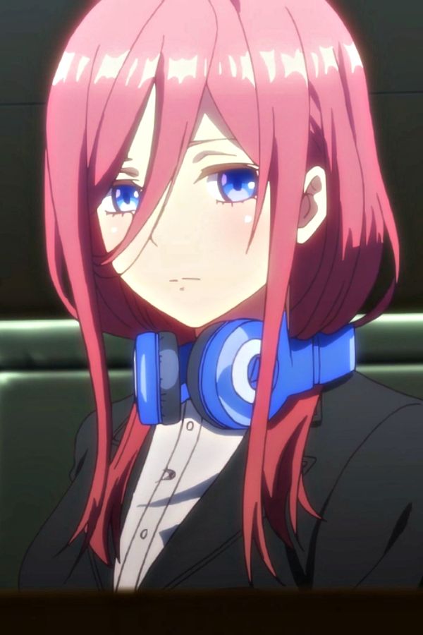 Your fav quintuplet? 🙃 • • - Anime: The Quintessential Quintuplets -  Character: Miku Nakano • • Cr: @trulyshinza Have a great day…
