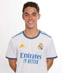 Descarga 19jpg — Real Madrid 2022-2023 option 11
