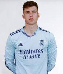 Descarga 2jpg — Real Madrid 2022-2023 option 15