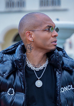 Anonimus 1jpg — Reggaeton 2021 Cantantes option 17