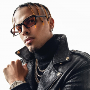 Deezerlatino588870516320030005600181991634492427602076njpg — Reggaeton 2021 Cantantes option 31