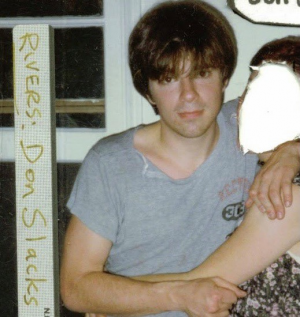 1529452989232850184438994604399101513399726njpg — rivers cuomo lookz option 14