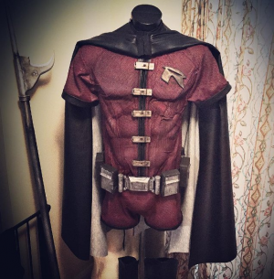 Zz1614495864crkcjz4ukaa2tpjpg — Robin costumes option 79