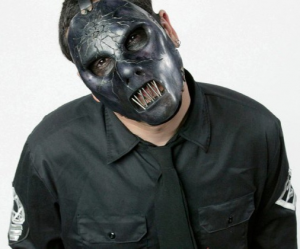 7dd1b1cee7686ea16f0f5fe932fcc163624x420x1jpg — Slipknot Masks S+ option 18