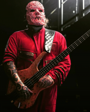 Screenshot20211002 201457instagramjpg — Slipknot Masks S+ option 50