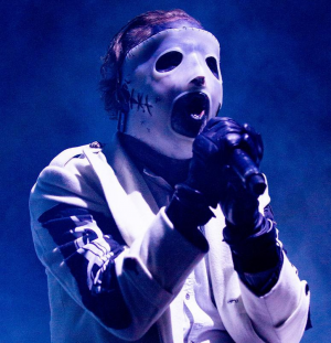 Slipknot Corey Taylor Manchester Arenajpg — Slipknot Masks S+ option 66