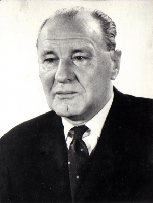 Jnoskdrfototecaiiccrrojpg — Socialist Theorists and Leader (Updated) option 63