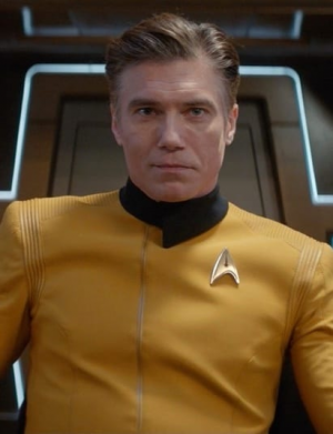411fulljpg — Star Trek Cast/Crew Ranker option 3